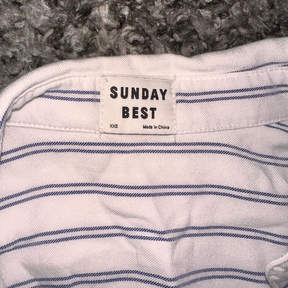 Sunday’s best blouse - Picture 2 of 2